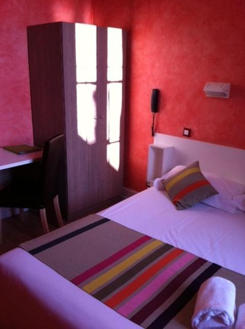 Hotel Cote Patio Nîmes Dış mekan fotoğraf