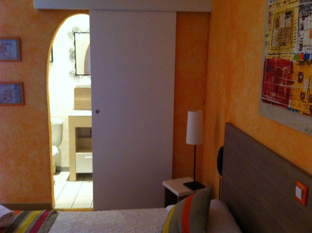 Hotel Cote Patio Nîmes Dış mekan fotoğraf