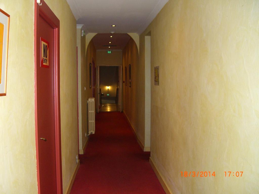 Hotel Cote Patio Nîmes Dış mekan fotoğraf