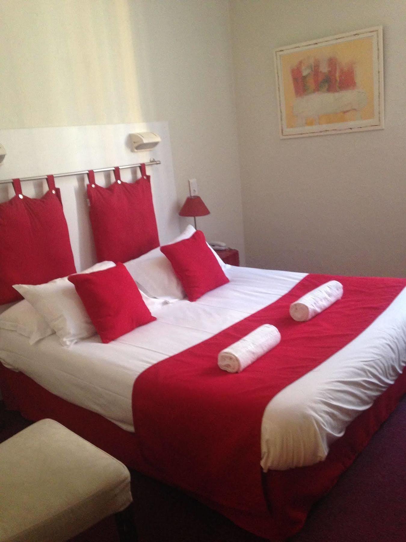 Hotel Cote Patio Nîmes Dış mekan fotoğraf